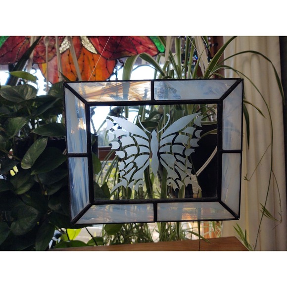 Etched Butterfly White Cloud Glass Frame Stained Glass Hanging Suncatcher - Picture 3 of 10